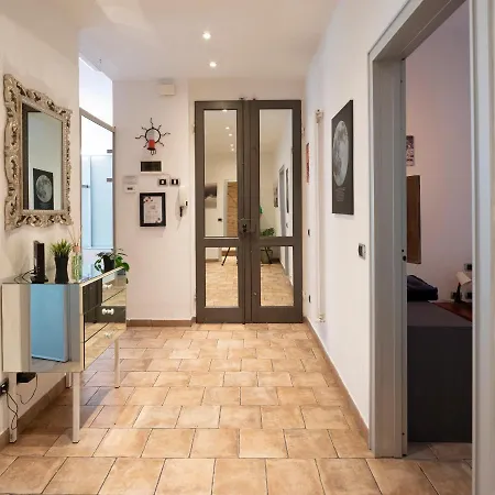Stazione Smnart House Firenze